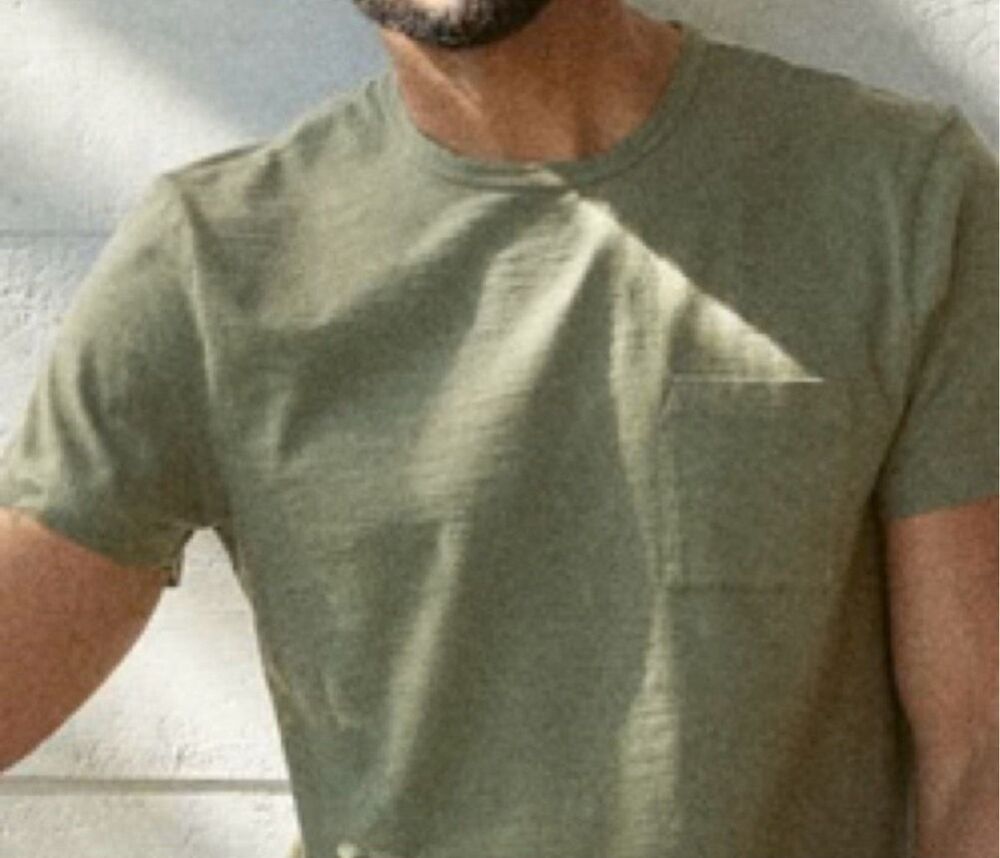 OUTERKNOWN Saltwater Slub Pocket Sz Medium Tee in Faded Olive